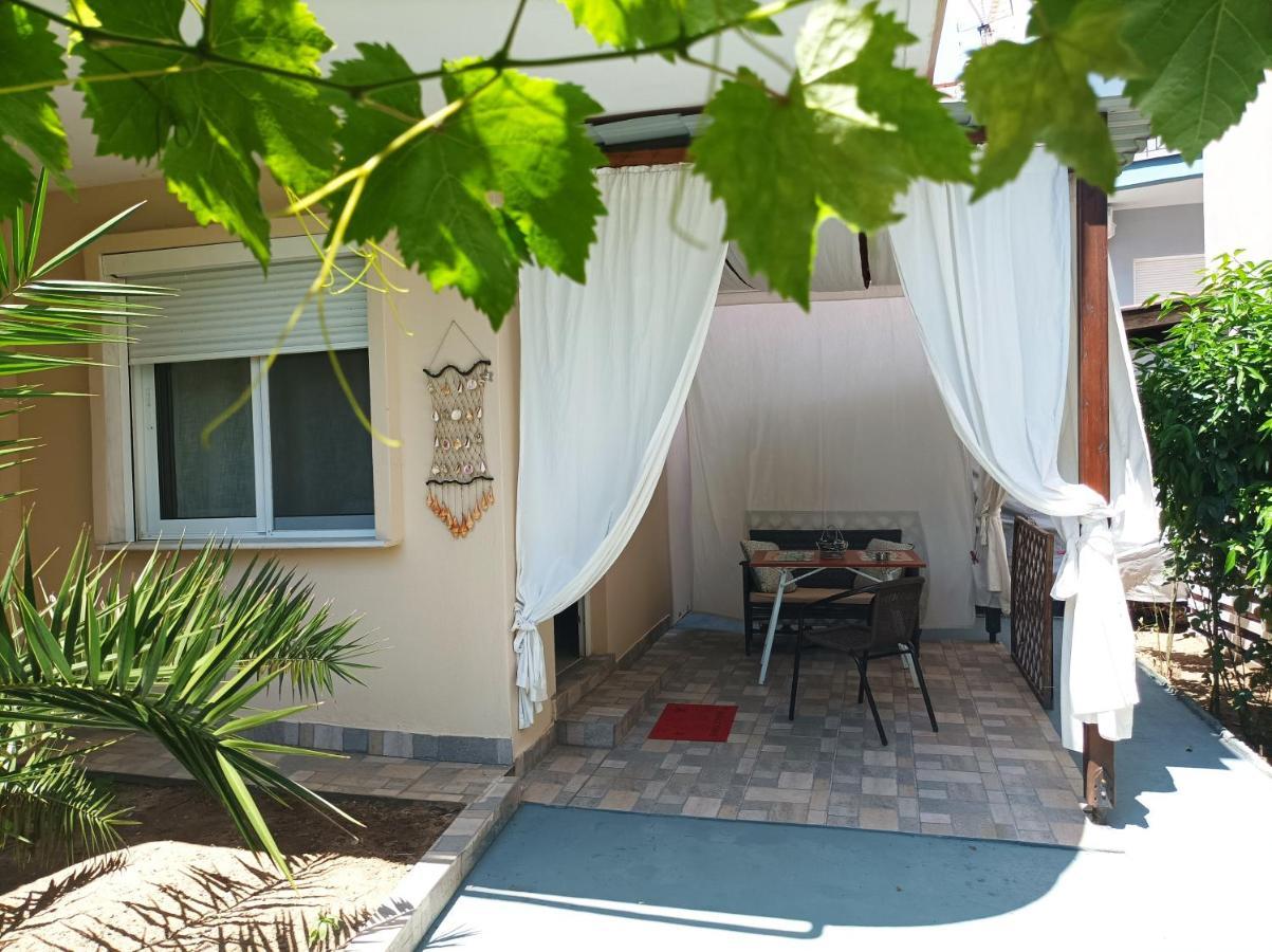 Dimitra Apartments เกราโมตี ภายนอก รูปภาพ